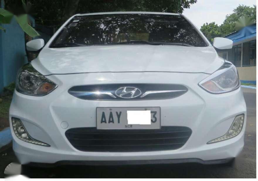 2014 Hyundai Accent MT White Sedan For Sale