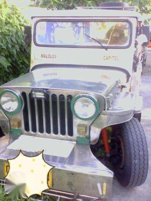 Mitsubishi Jeep Karatig Manual Silver Truck For Sale