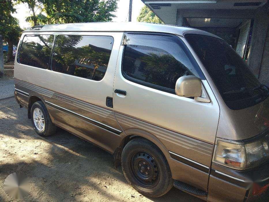 Toyota Hiace 2006 AT Silver Van For Sale