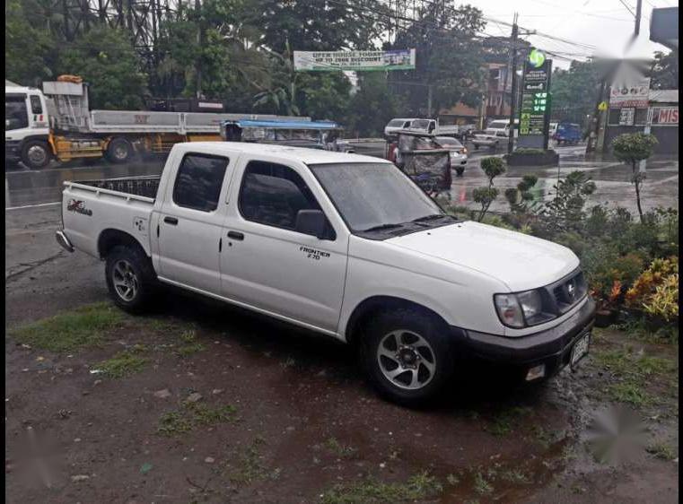 2.7Nissan Frontier 2000 for sale