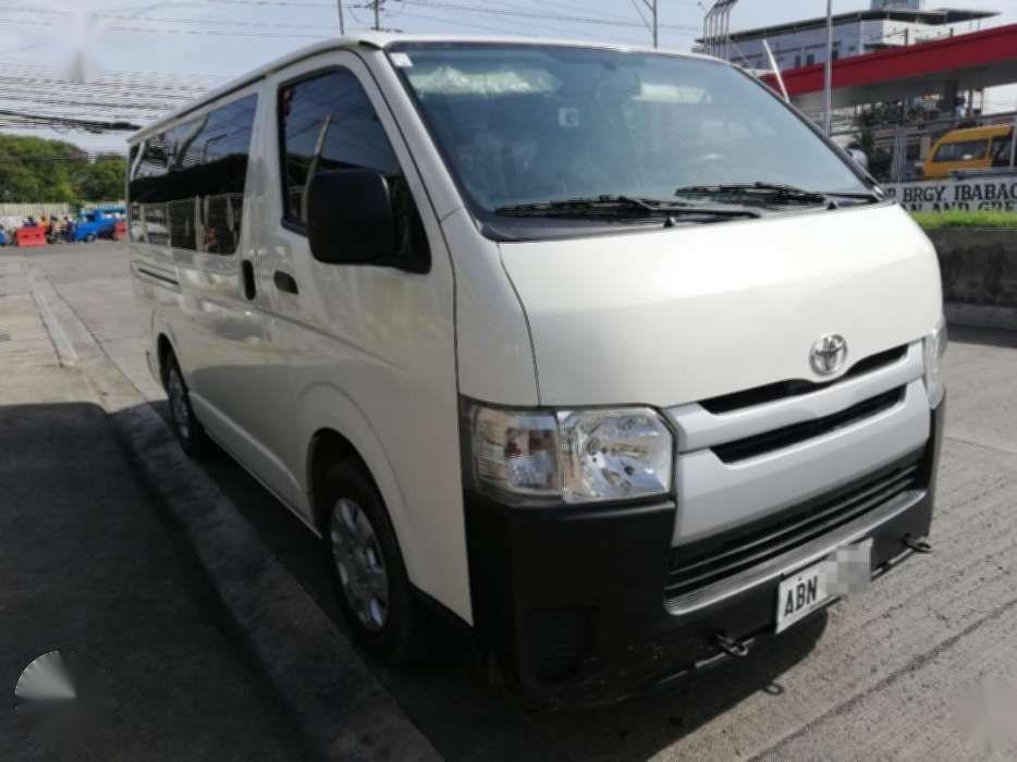 2015 Toyota Hiace Commuter Van Urvan Shuttle