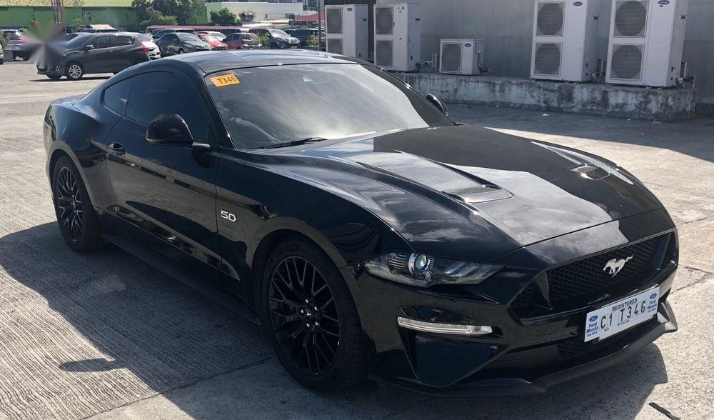 Selling Used Ford Mustang 2018 in Pasig