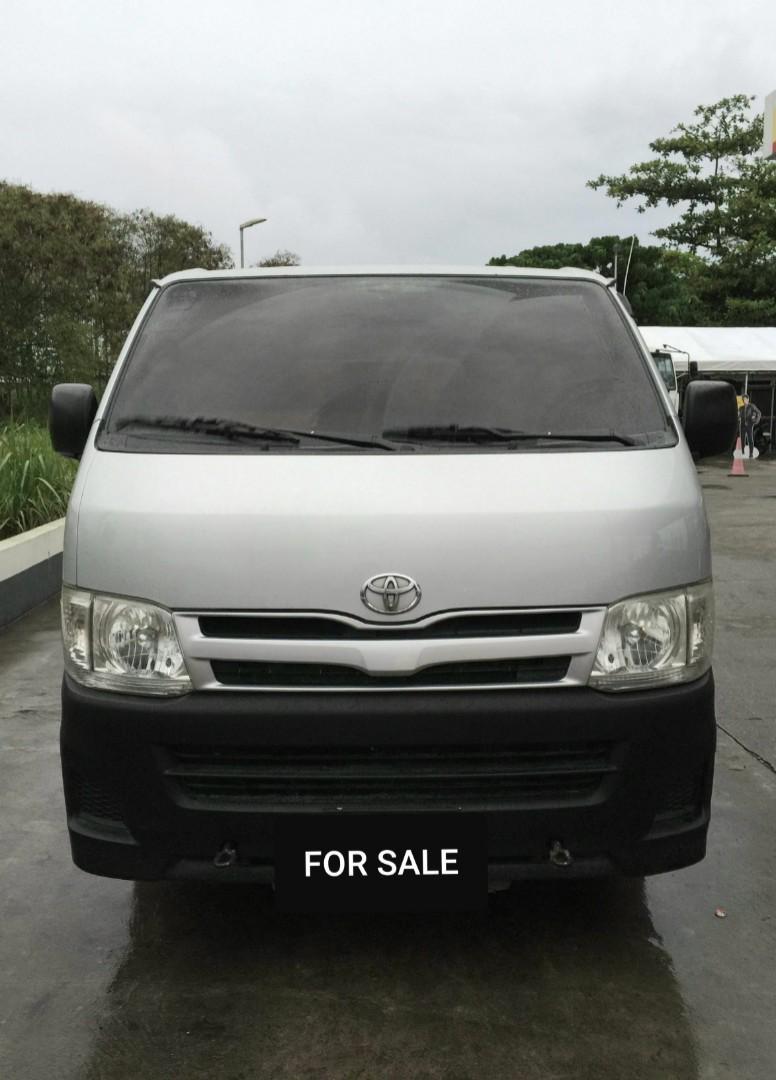 Toyota Hiace Commuter 2013 for sale in Cebu City