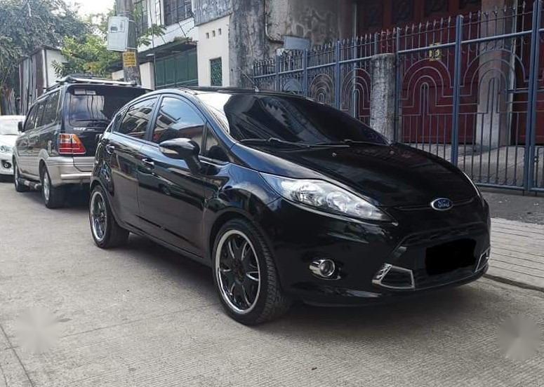 Black Ford Fiesta 2012 for sale in Automatic