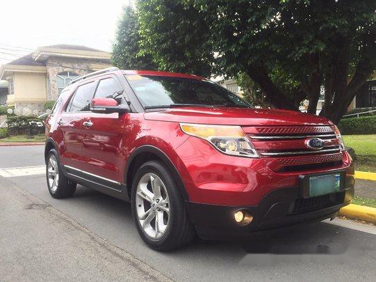 Selling Red Ford Explorer 2013 in Makati