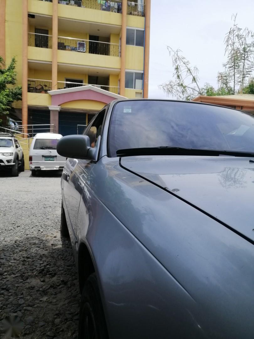 Selling Brightsilver Toyota Corolla 1993 in Pasay