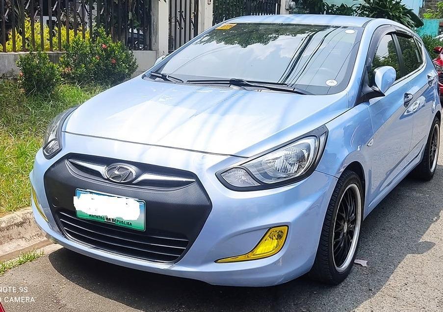 Sell 2014 Hyundai Accent in Quezon City