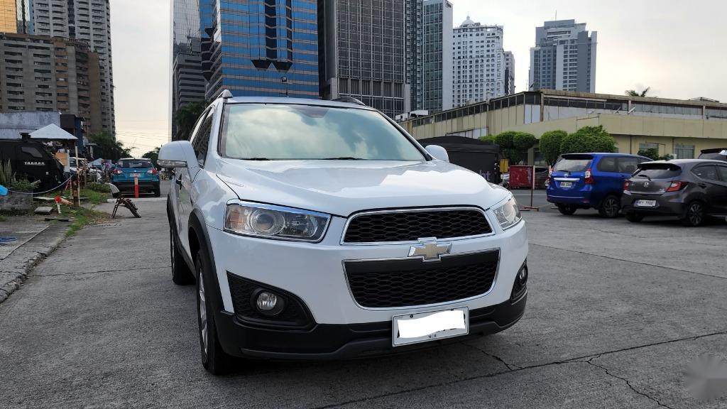 White Chevrolet Captiva 2015 for sale in Pasig