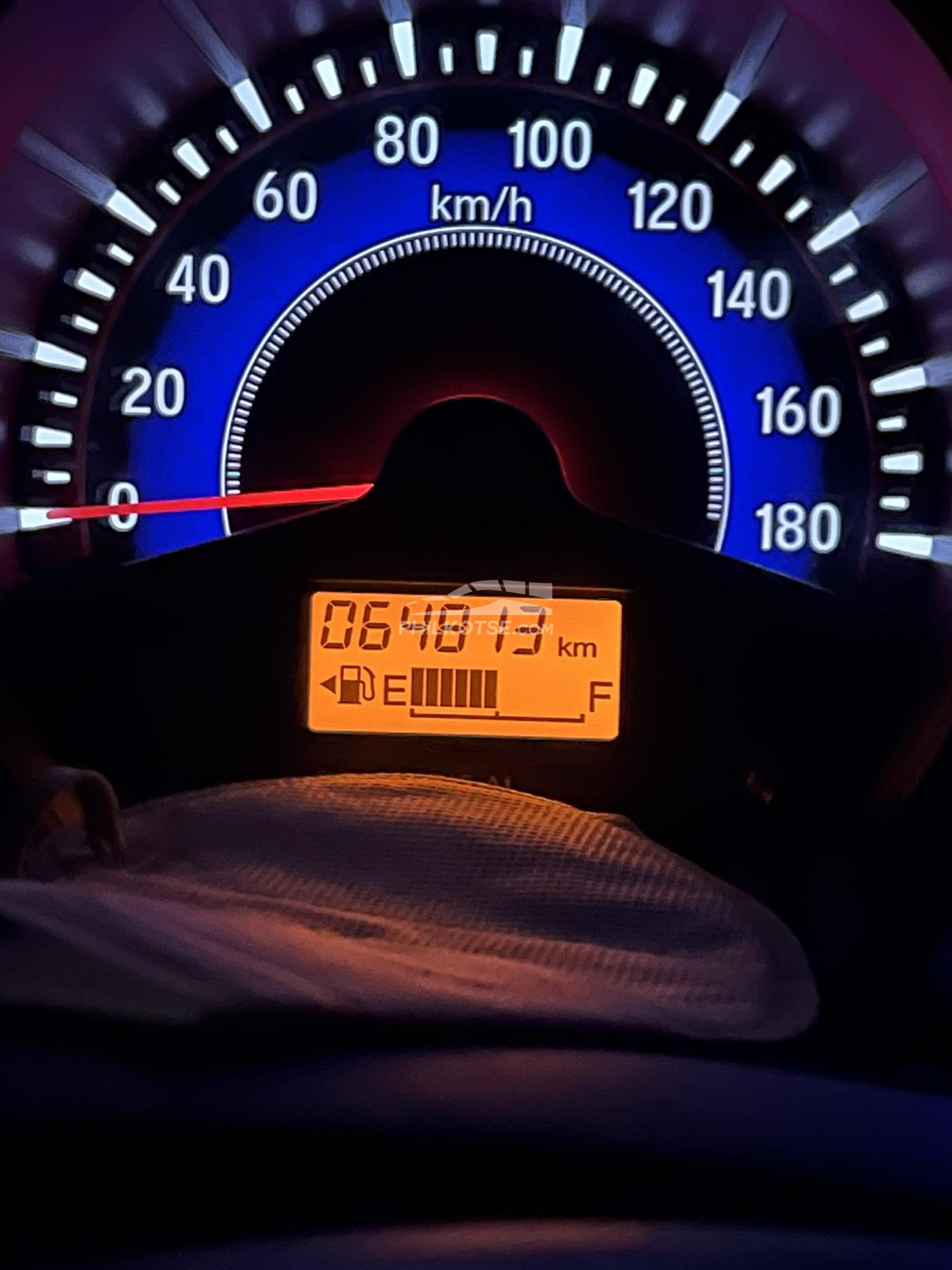2017 Honda Mobilio 1.5 RS Navi CVT in Makati, Metro Manila