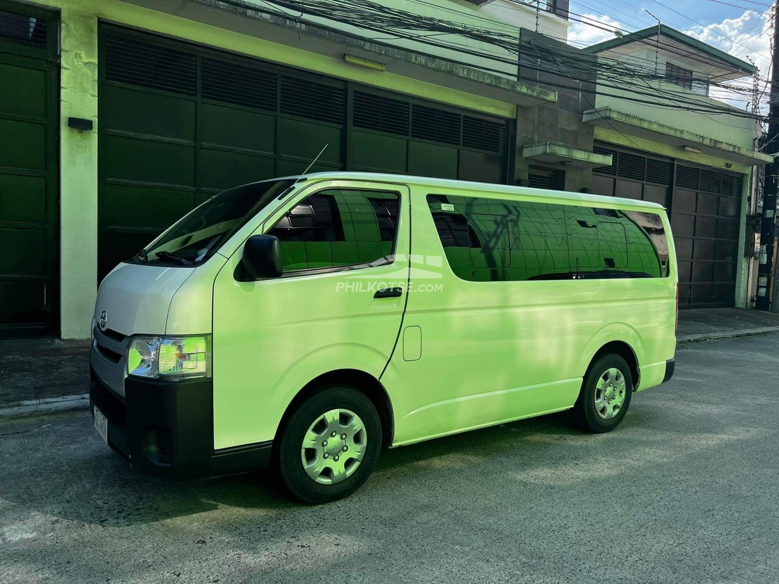 2021 Toyota Hiace Commuter 3.0 M/T in Quezon City, Metro Manila