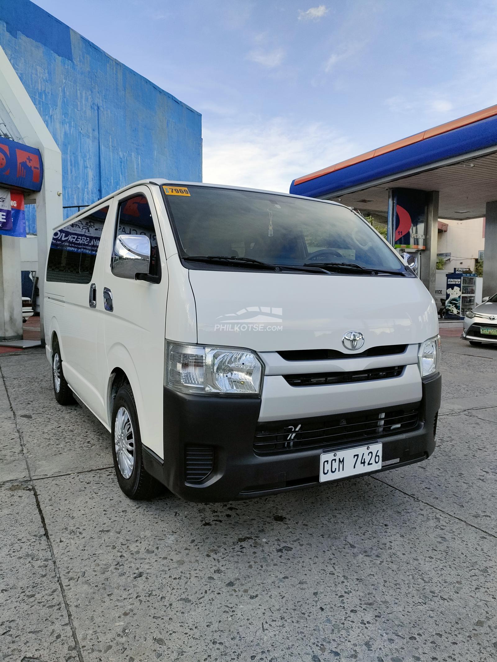 2016 Toyota Hiace Commuter 3.0 M/T in Quezon City, Metro Manila