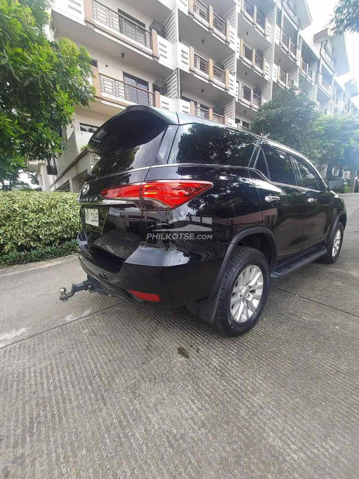 2017 Toyota Fortuner 2.4 V Diesel 4x2 AT in Quezon City, Metro Manila