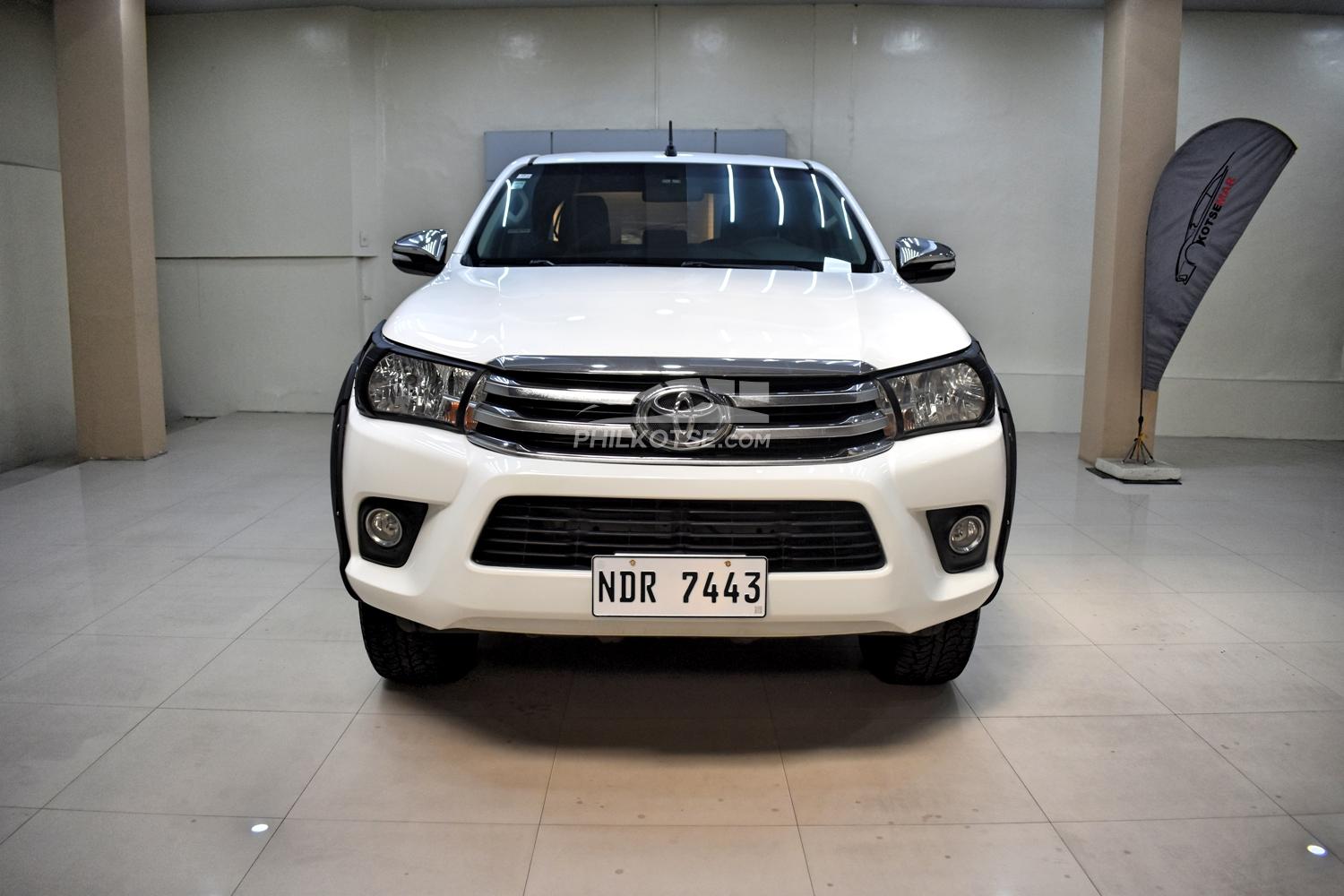 2016 Toyota Hilux 2.4 G DSL 4x2 M/T in Lemery, Batangas