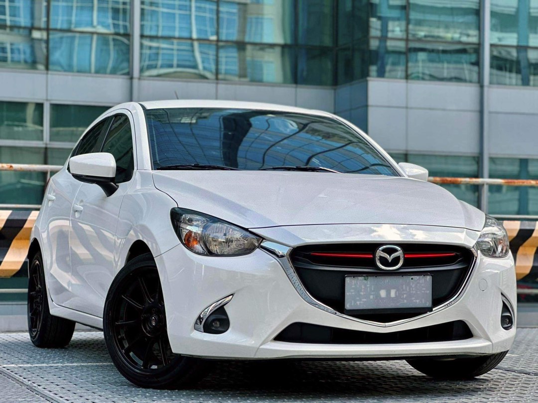 Sell White 2018 Mazda 2 Hatchback in Makati