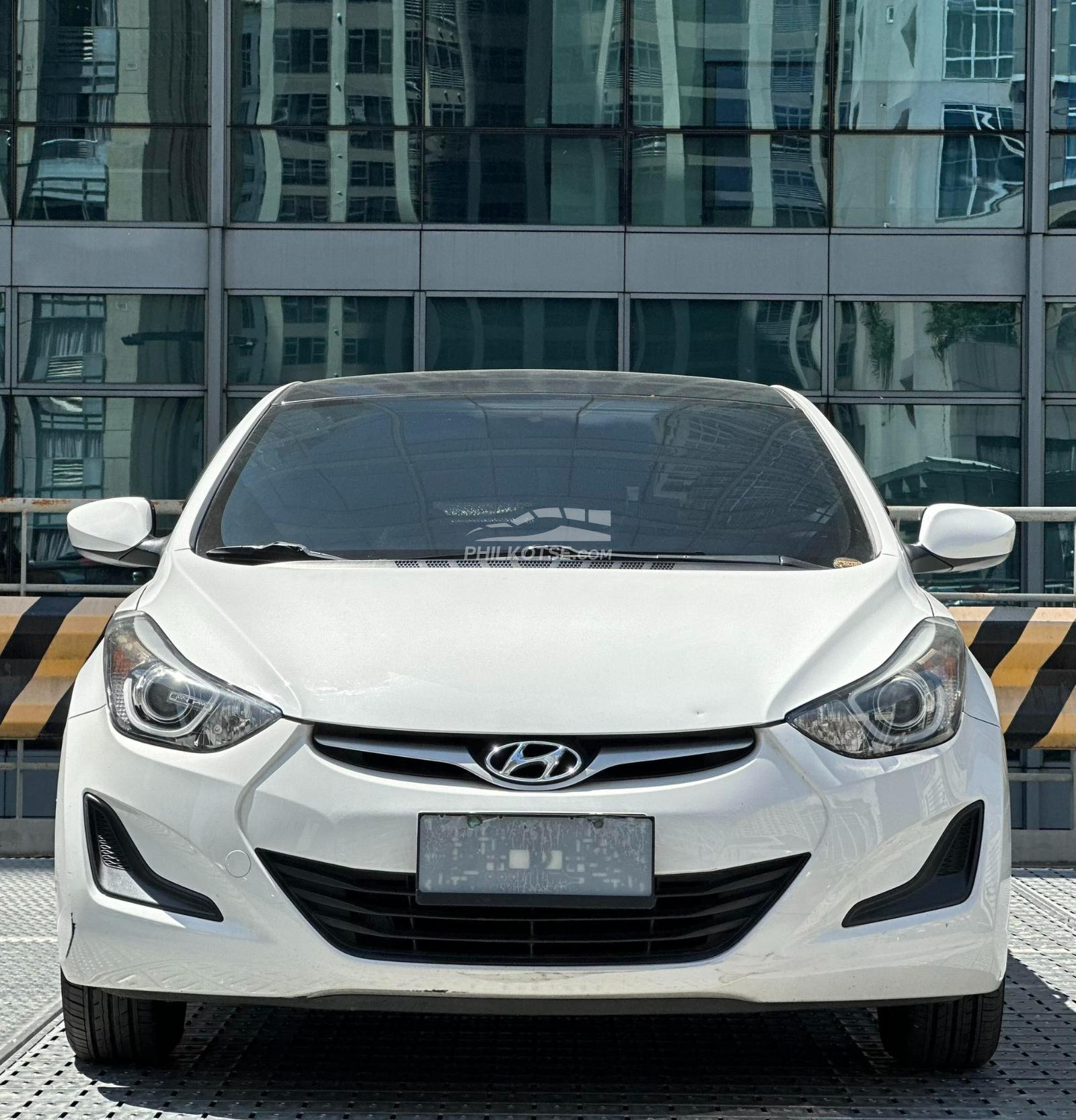 2014 Hyundai Elantra 1.6 GL MT in Makati, Metro Manila