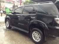 2012 Toyota Fortuner 2.5 G Automatic Black Diesel for sale