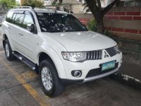 2010 Mitsubishi Montero MT White For Sale 