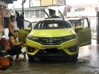 Honda Jazz 2015 AT Yellow Hatchback For Sale 