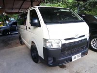 2014 Toyota Hiace Commuter like new for sale