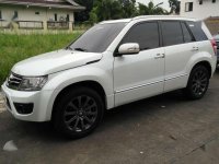 Suzuki Grand Vitara 2.4 2016 AT White For Sale 