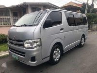 2012 Toyota Hiace Commuter for sale 