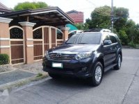 For sale 2012 Toyota Fortuner 4x2 Manual Diesel