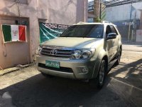 2011 Toyota Fortuner 2.5G Automatic Diesel For Sale 