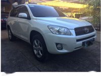 Toyota Rav4 2.4 gas 4x2 matic for sale