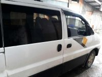 For sale Hyundai Starex white with complete papers