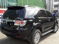Toyota Fortuner 2012 Manual Black For Sale 
