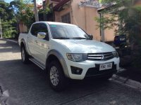 Mitsubishi Strada 4x4 2010 MT White Pickup For Sale 