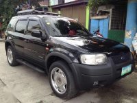 4x4 FORD ESCAPE XLT 2004 (top of the line) for sale