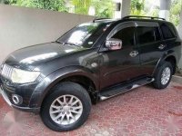 2010 Mitsubishi Montero gls FOR SALE