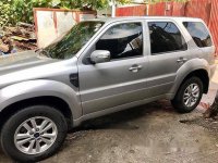 Well-maintained Ford Escape 2012 for sale