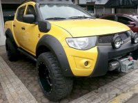 Well-kept Mitsubishi Strada 2010 for sale