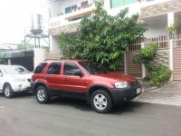 2004 Ford Escape XLS AT Red SUV For Sale 