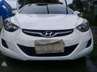 Hyundai Elantra Manual White Sedan For Sale 