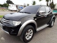 For sale Mitsubishi Strada GLS V sports 2012 model