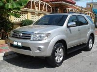 Well-kept Toyota Fortuner 2009 for sale