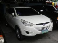 Well-maintained Hyundai Tucson 2011 for sale