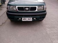 Rush Nissan Frontier manual 4x2 pick up