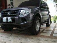 Mitsubishi Pajero 3door 2002 AT Gray SUV For Sale 