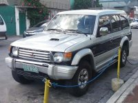 Mitsubishi Pajero Exceed 2002 4x4 AT 2800 Rush sale