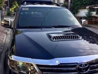 Toyota Fortuner V 2014 FOR SALE