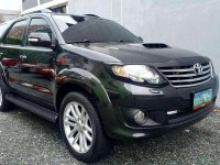 2012 Toyota Fortuner v 4x4 top of the line FOR SALE
