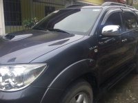Good as new Toyota Fortuner 2011 V A/T for sale