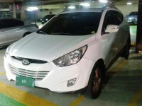 Hyundai Tucson Automatic CRDi 4x4 White For Sale 