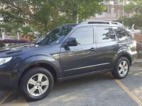 Subaru Forester 2010 2.0 AT Gray SUV For Sale 