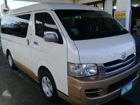 2010 Toyota Hiace Gl MT White For Sale 