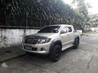 For sale 2012 TOYOTA Hilux G 4x2 MT diesel